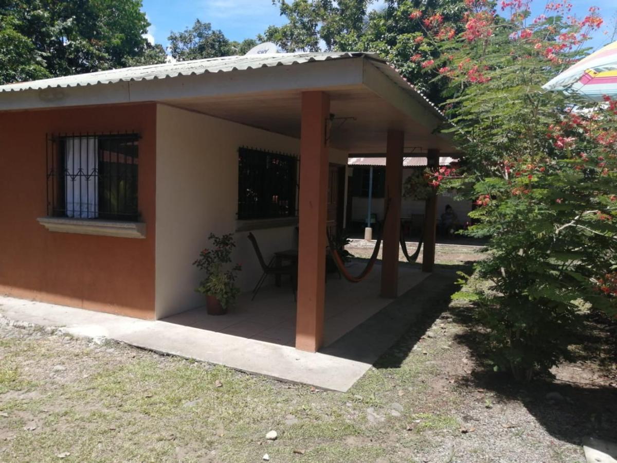 Cahuita Lodge Exterior foto